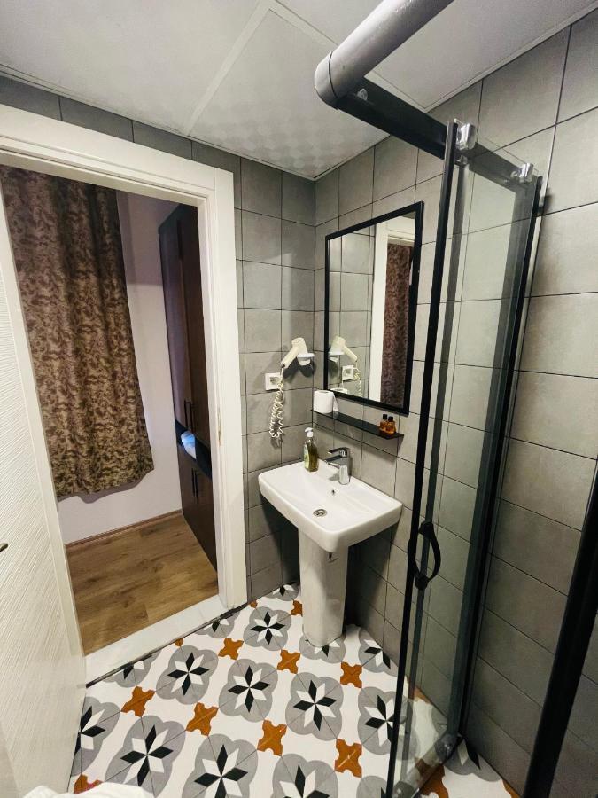 Betas Guesthouse 안탈리아 외부 사진